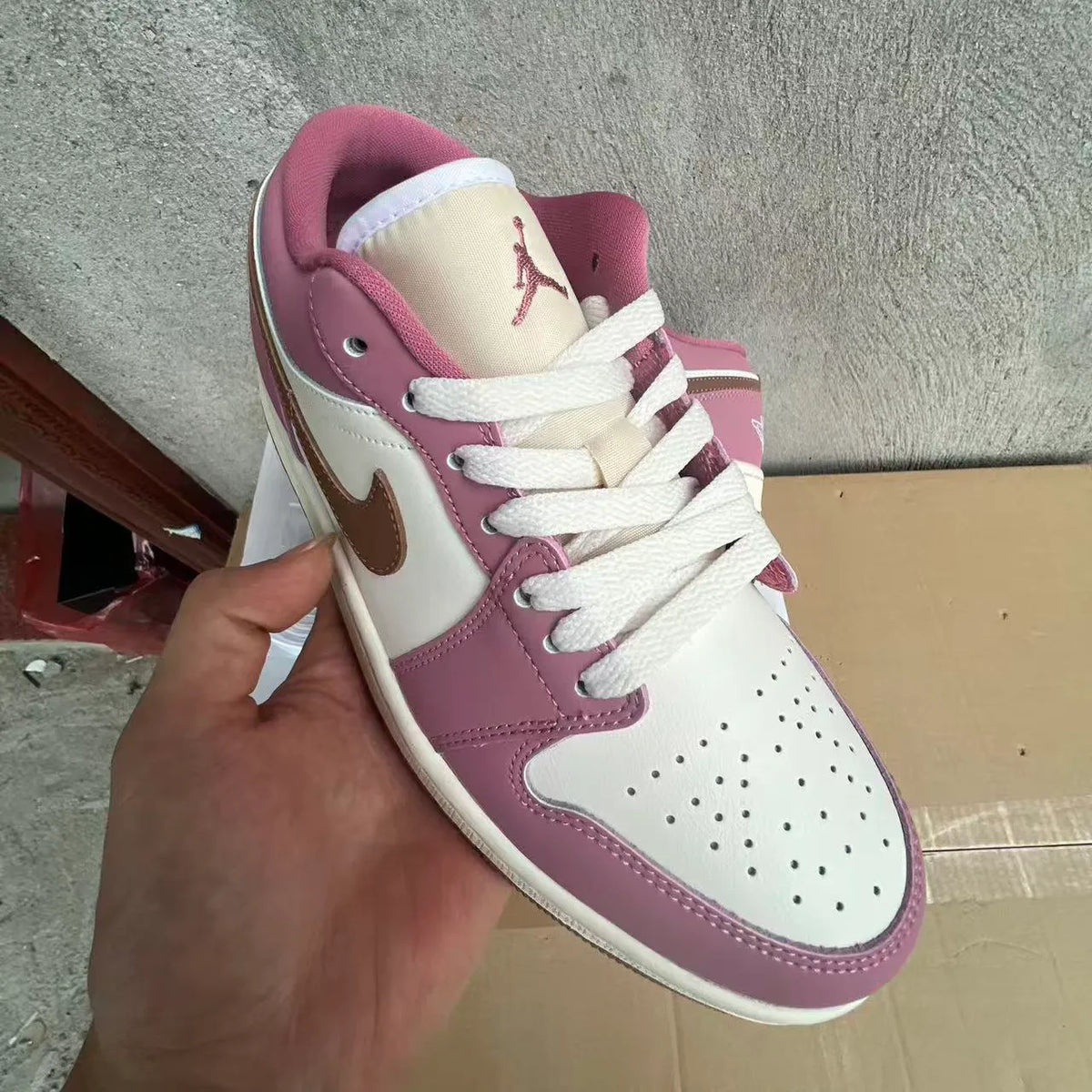 AJ 1 Low Desert Berry Shoes Sneakers - nk0002800 image 3