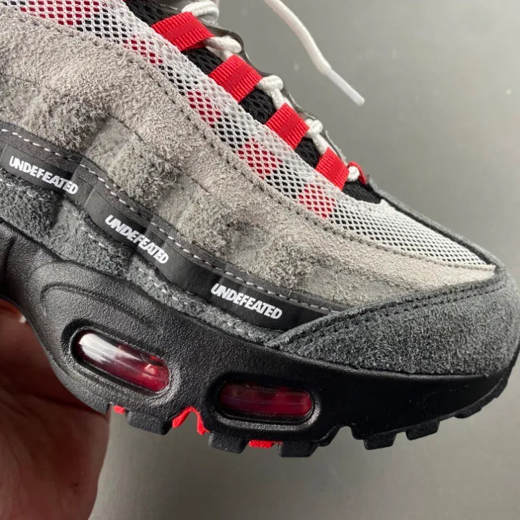 Undefeated x AM 95 'Tokyo Bright Crimson' Shoes Sneakers - nk0004949 image 14