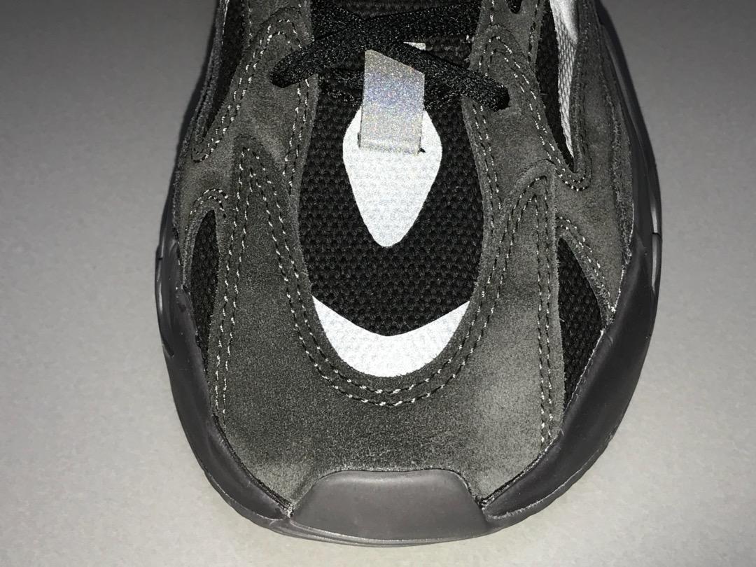 YzY Boost 700 V2 Vanta Shoes Sneakers - ad0000039 image 9