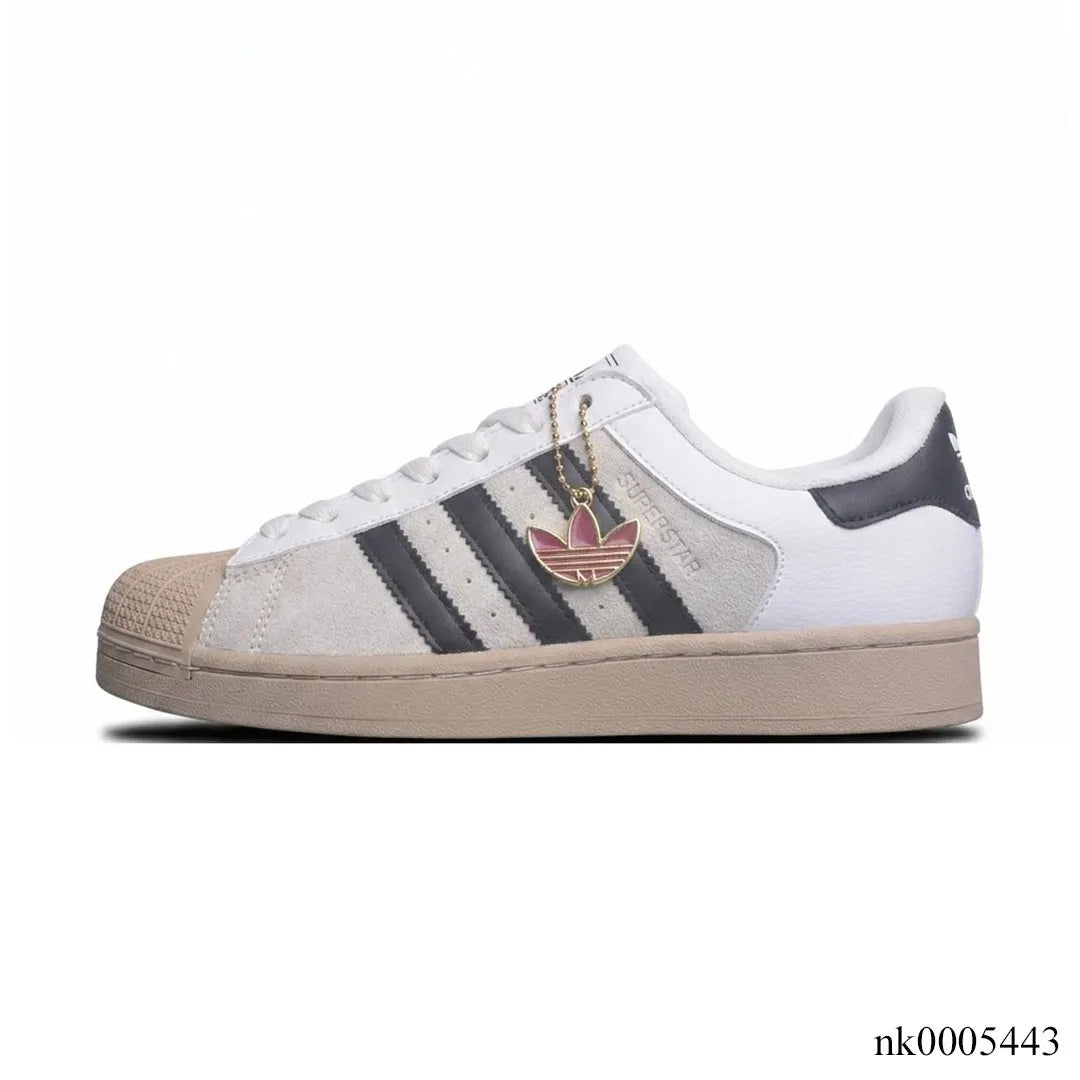 AD Superstar II "Core White / Core Black / Khaki Three" Shoes Sneakers - nk0005443 image 1