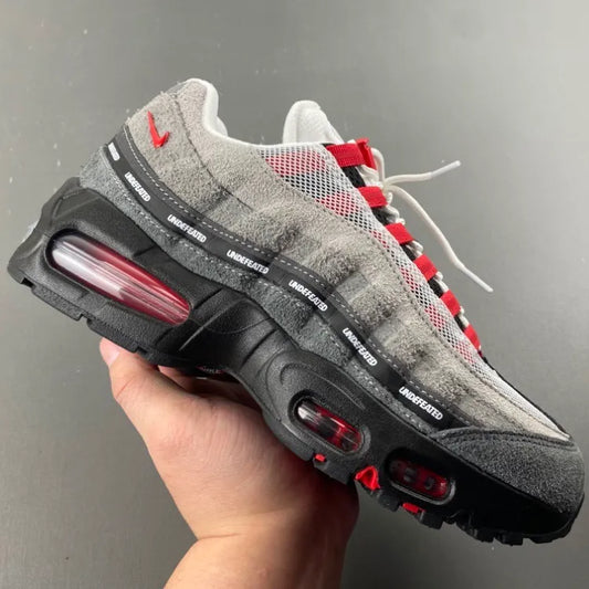 AM 95 SP x Undefeated Geo Tokyo Bright Crimson Shoes Sneakers - nk0004959 image 2