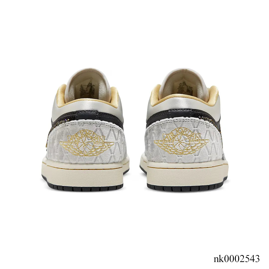 AJ 1 Low Beaded Swoosh Shoes Sneakers - nk0002543 image 4
