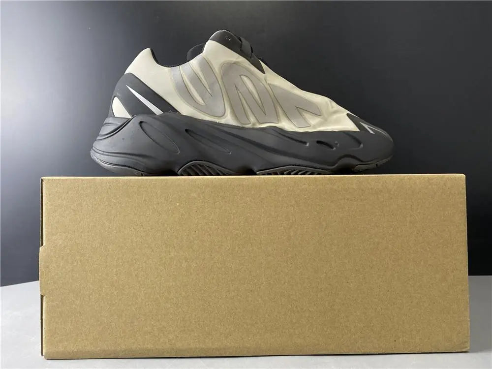 YzY Boost 700 MNVN Bone Shoes Sneakers - ad0000155 image 5