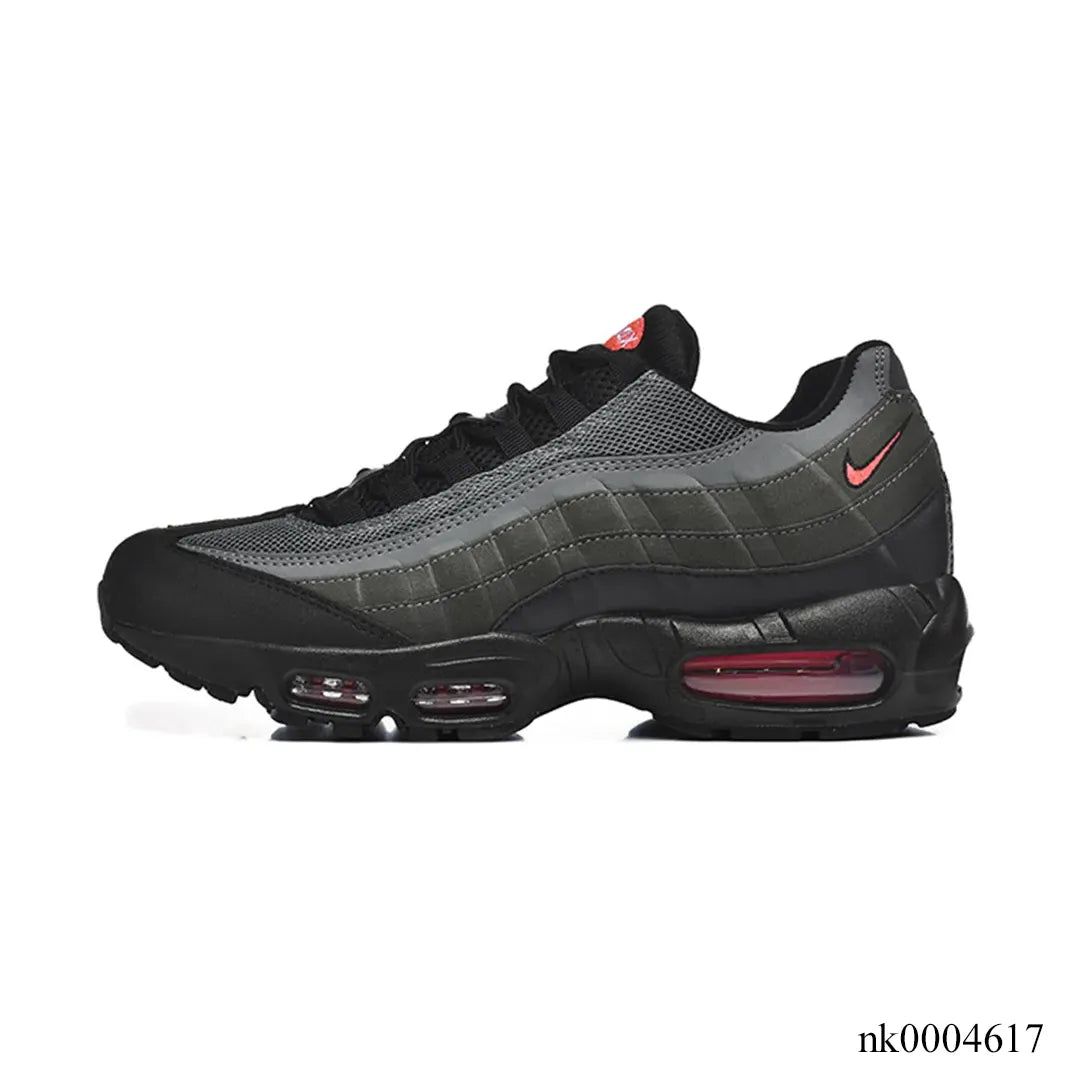 AM 95 Black Bright Crimson Shoes Sneakers - nk0004617 image 1
