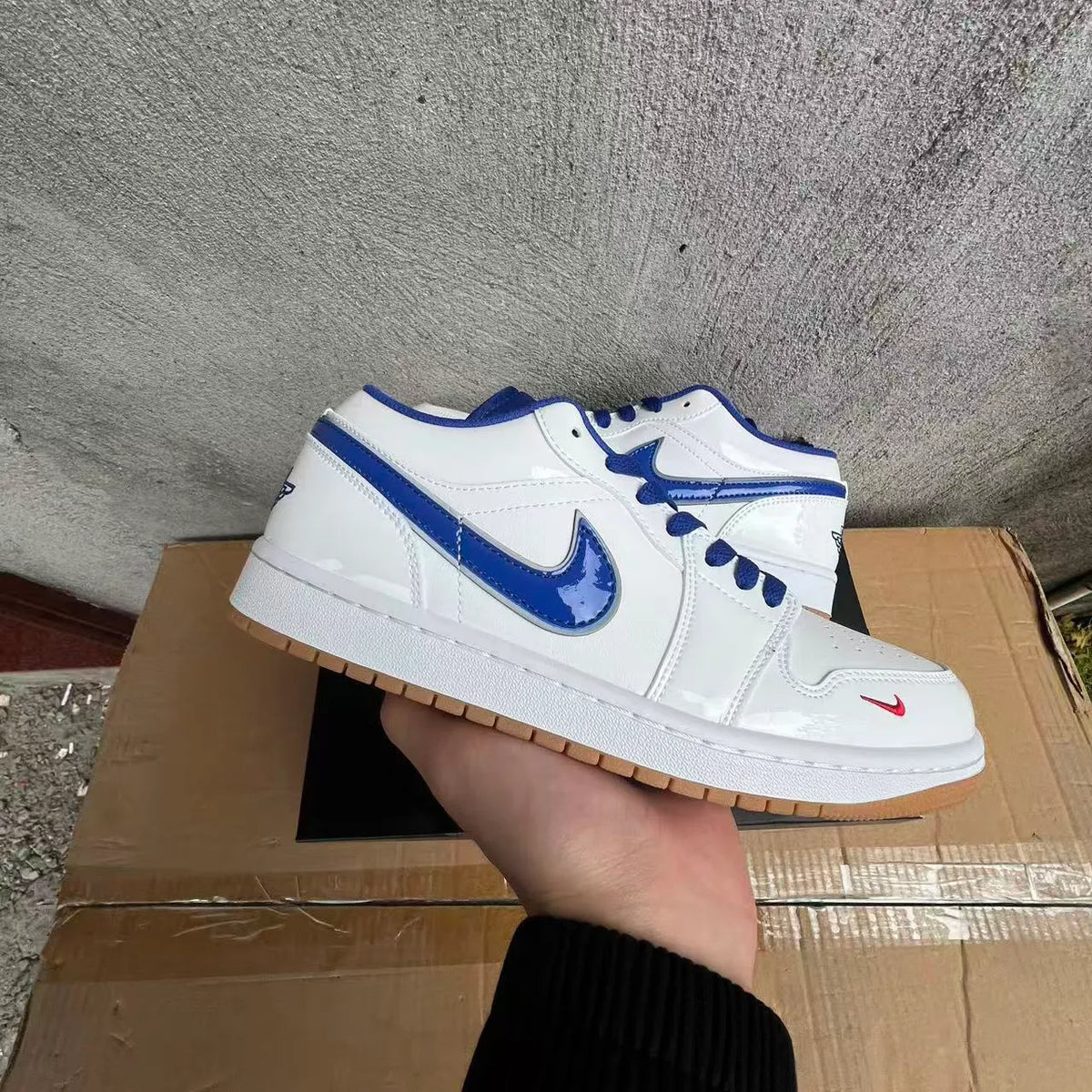 AJ 1 Low Dodgers Shoes Sneakers - nk0005002 image 3