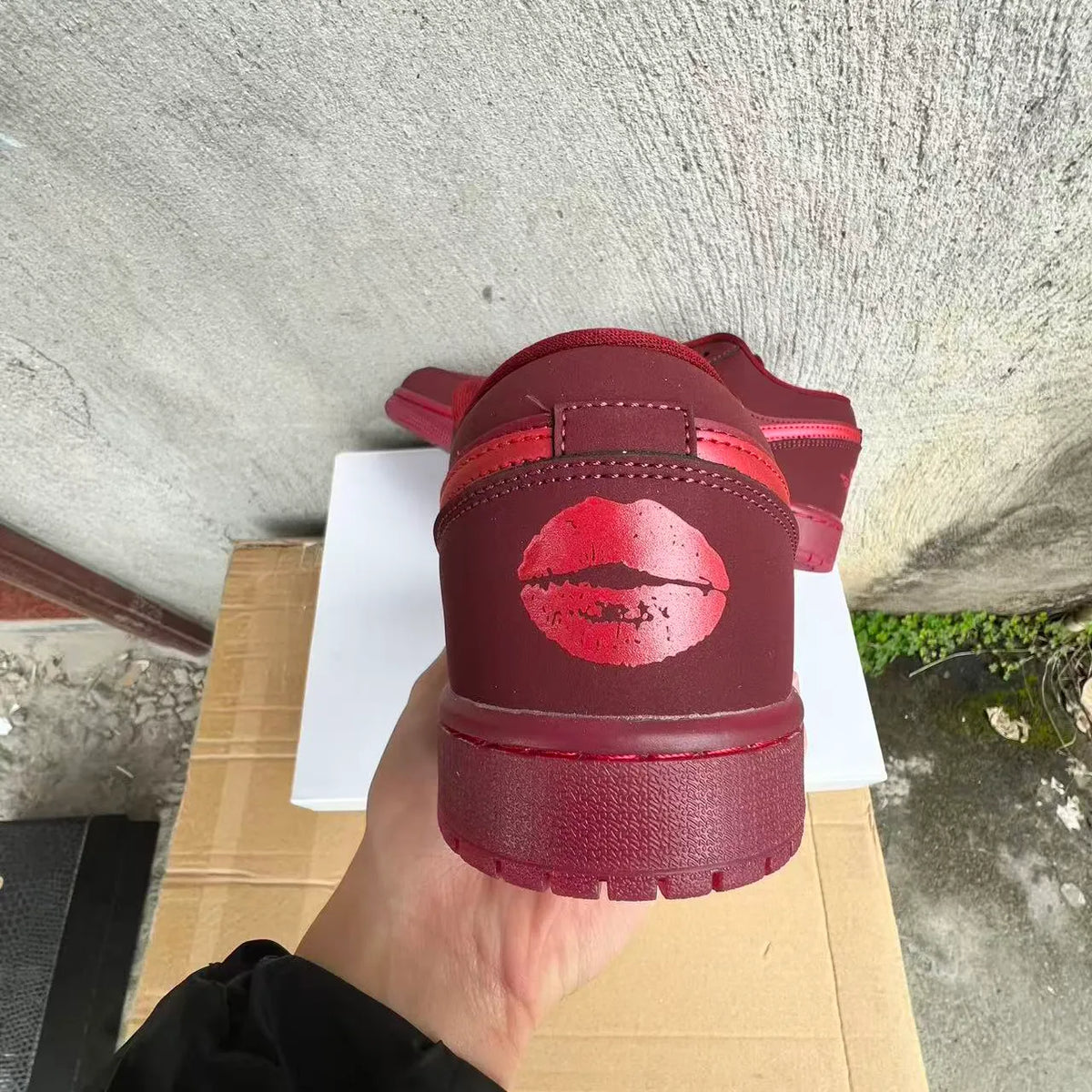 AJ 1 Low SE Valentine's Day (2026) Shoes Sneakers – nk0004908 image 10