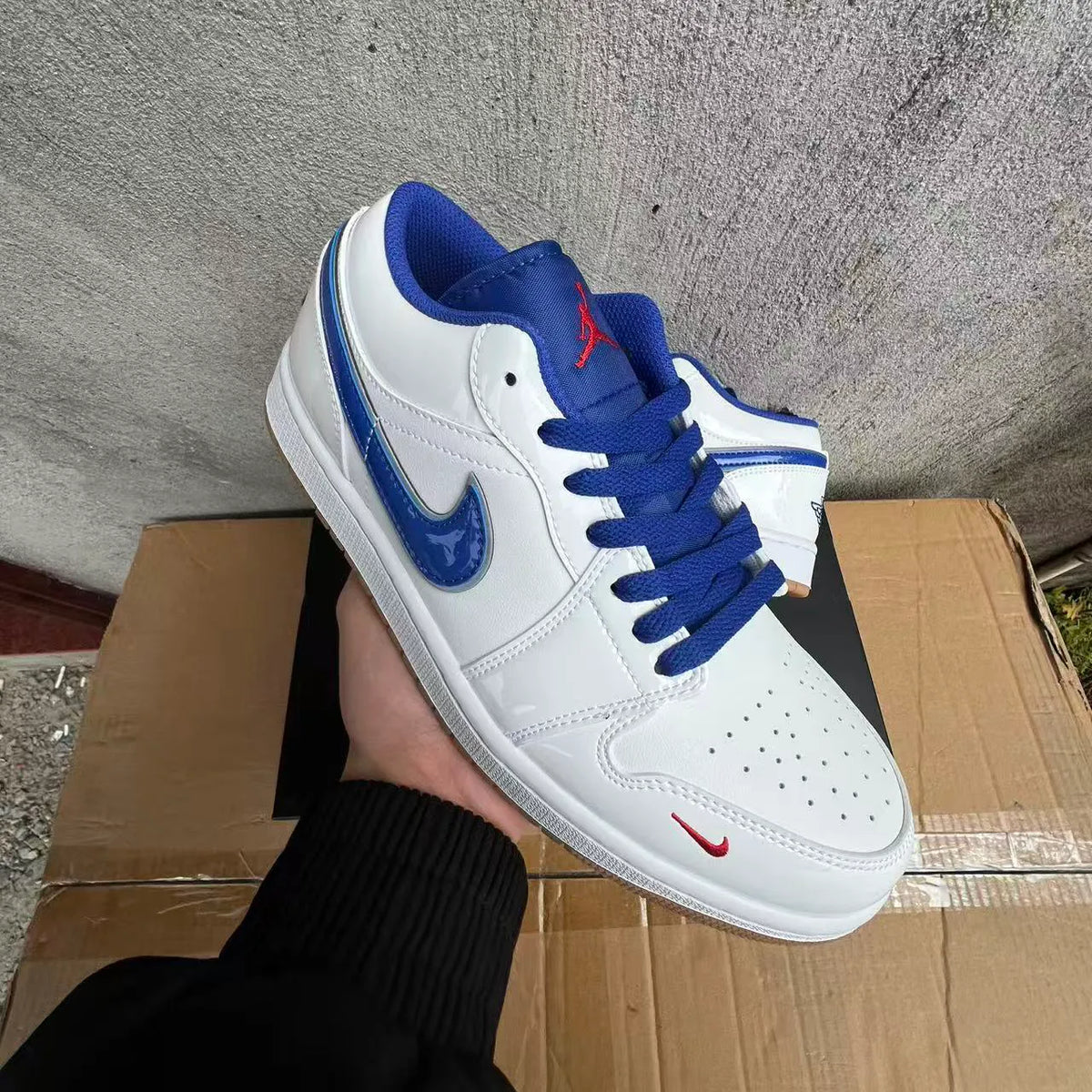 AJ 1 Low Dodgers Shoes Sneakers - nk0005002 image 4