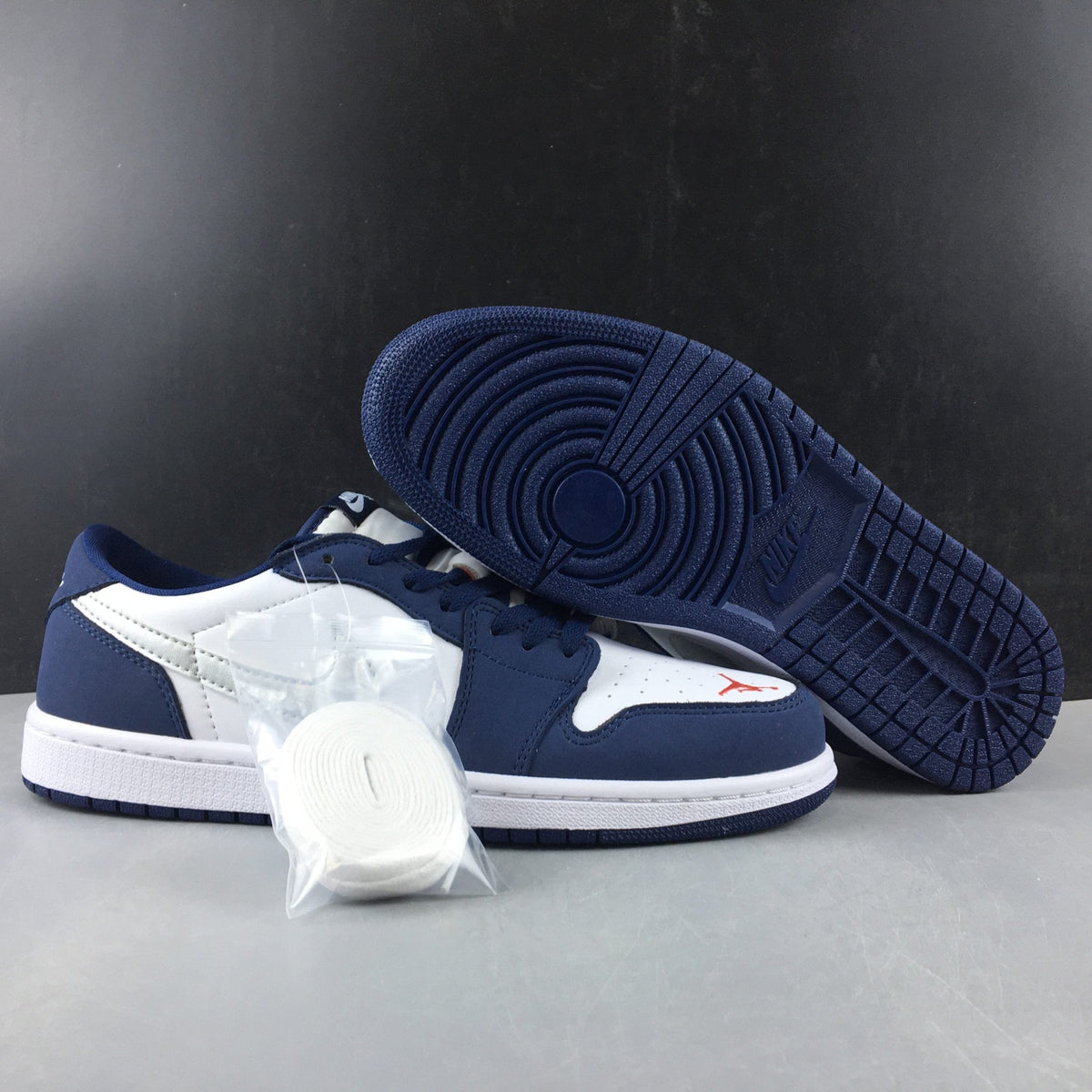 AJ 1 Low SB Midnight Navy Shoes Sneakers - nk0000177 image 6