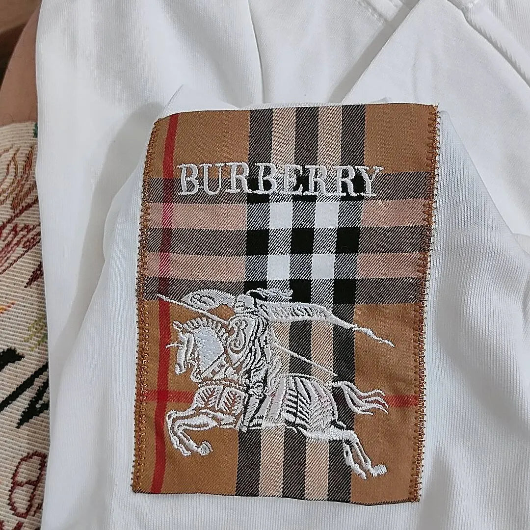 BUR Check Label T-Shirt in White - 384 - bbr0000384 image 5