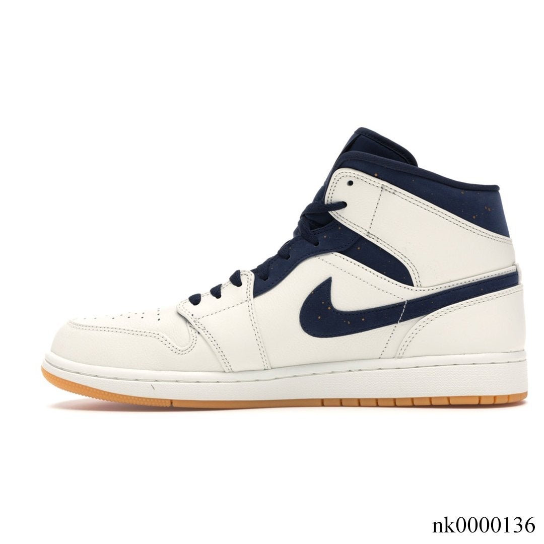 AJ 1 Retro Mid Jeter Shoes Sneakers - nk0000136 image 1