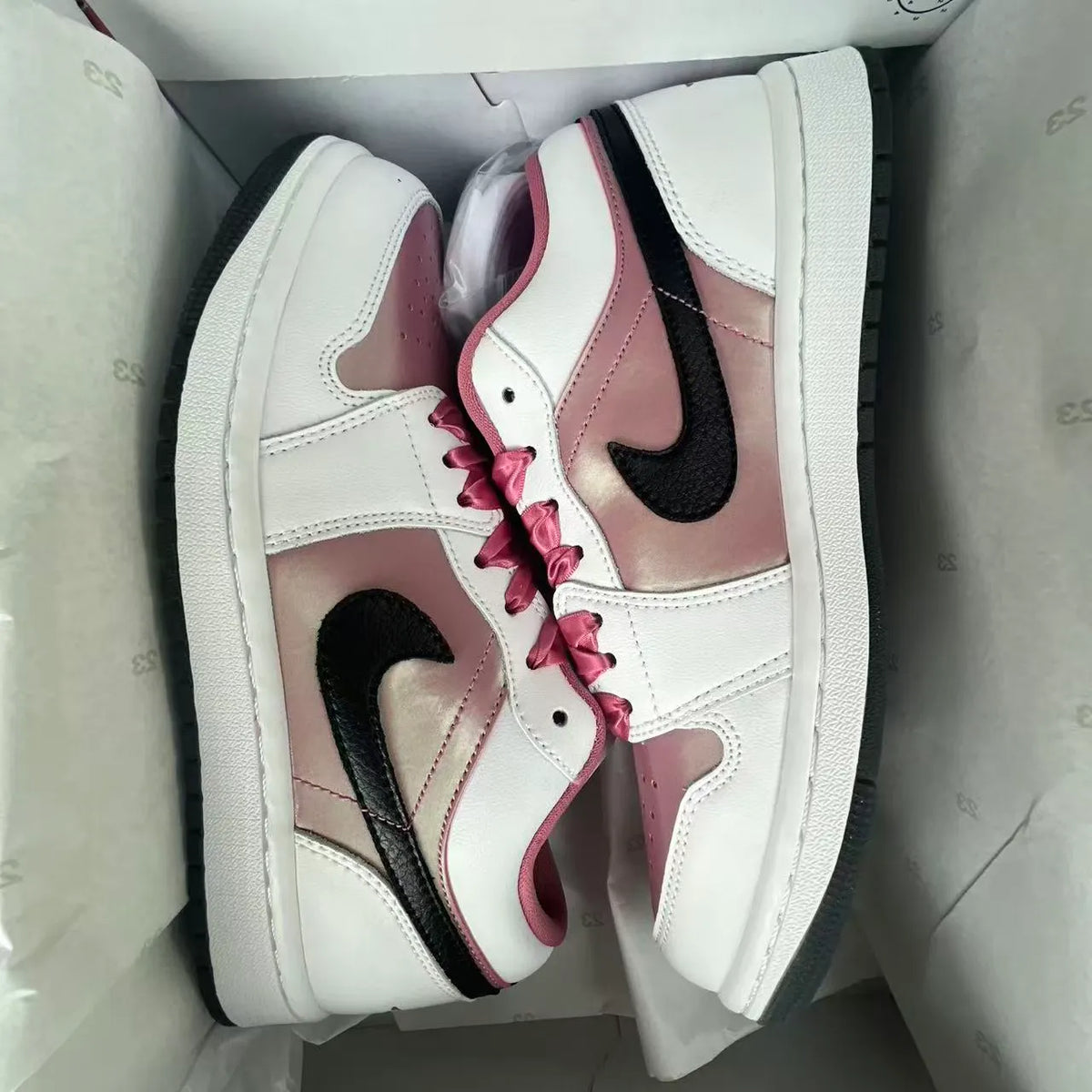 AJ 1 Low SE White Black Desert Berry Shoes Sneakers – nk0005310 image 3
