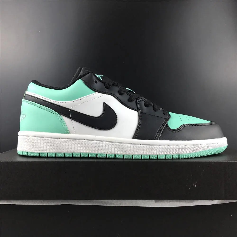 AJ 1 Low Emerald Toe Shoes Sneakers - nk0000142 image 3