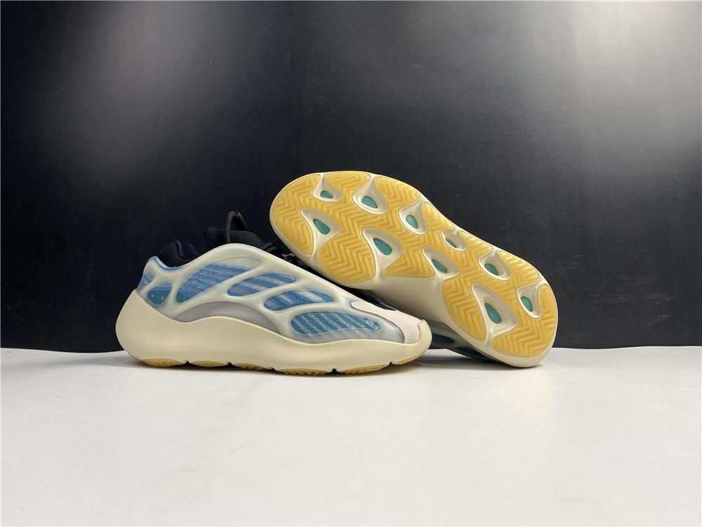 YzY 700 V3 Kyanite Shoes Sneakers - ad0000341 image 3