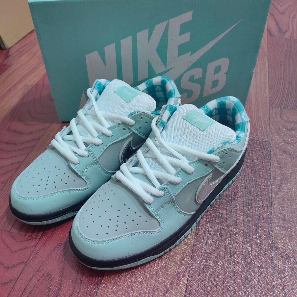 Concepts X SB Dunk LOW TIFFANY LOBSTER Shoes Sneakers - nk0004989 image 17