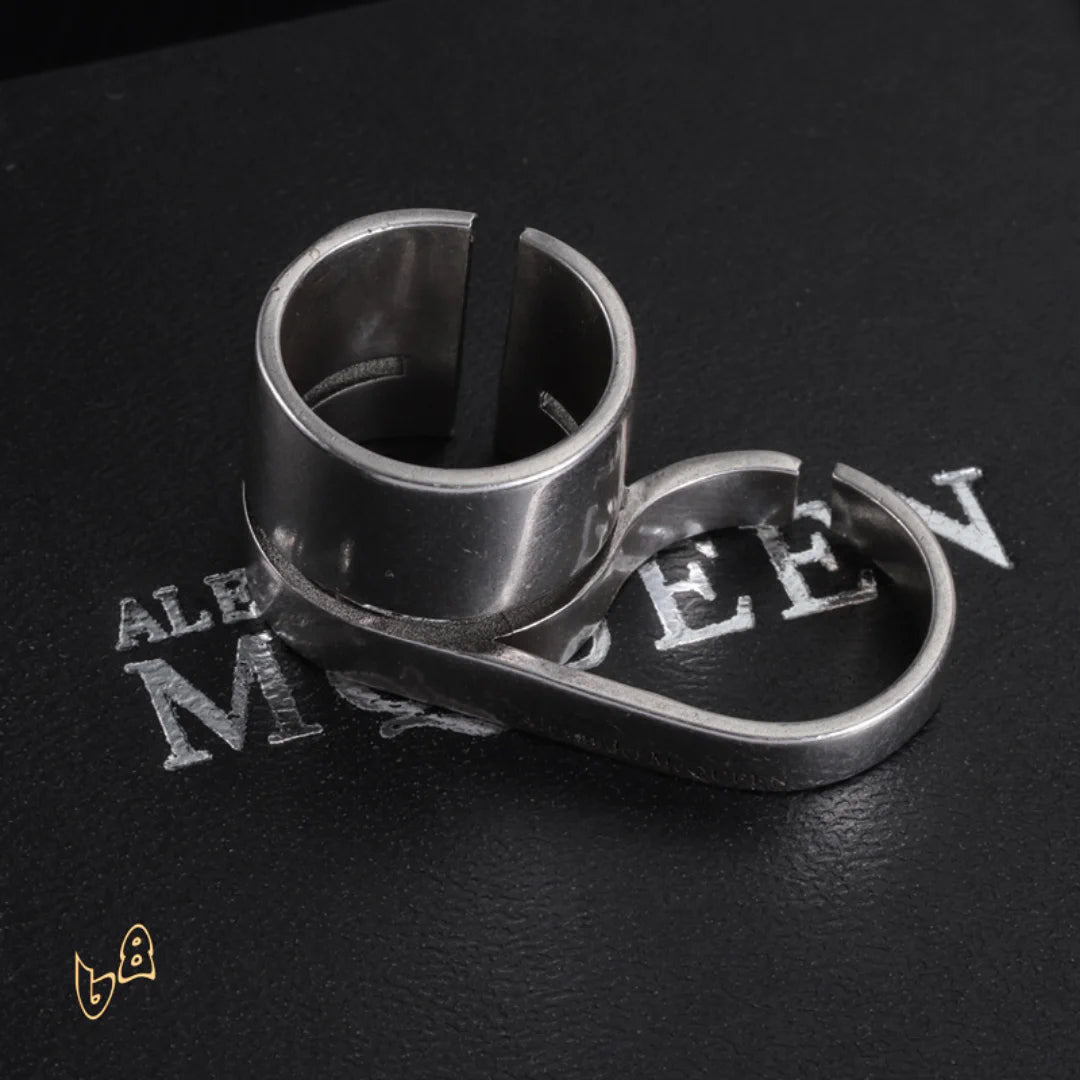 McQueen Double Logo-Engraved Antiqued Ring – MCQ0013