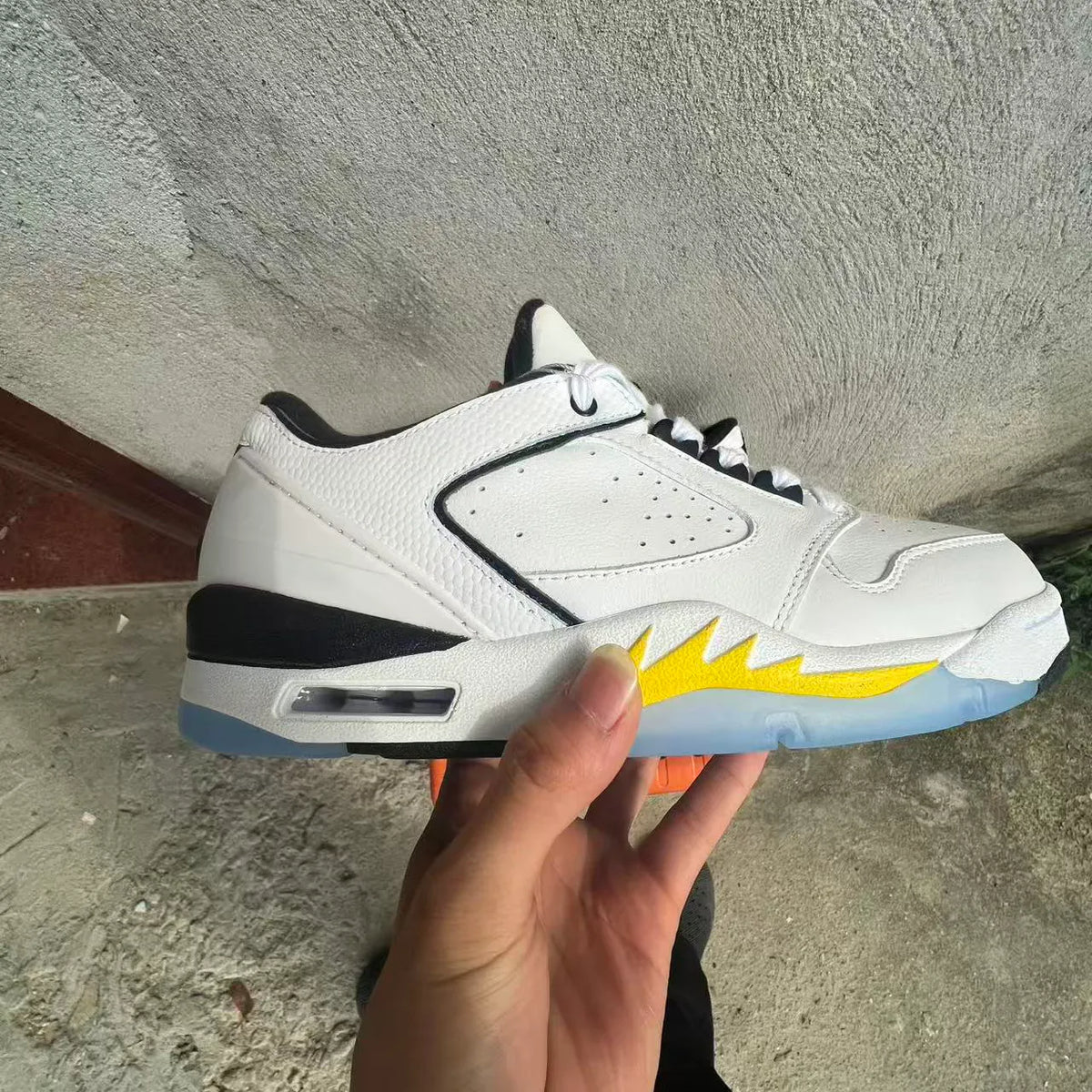 Jordan Sixty Plus Low Shoes Sneakers – nk0005542