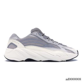 YzY 700 V2 Static Shoes Sneakers - ad0000008