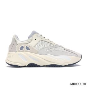 YzY Boost 700 Analog Shoes Sneakers - ad0000030