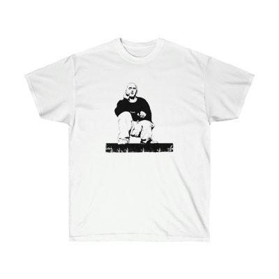 Seated Show Men T-Shirt - White, L