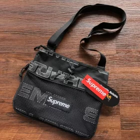 SUPREME Bags - 46 - spm0000247