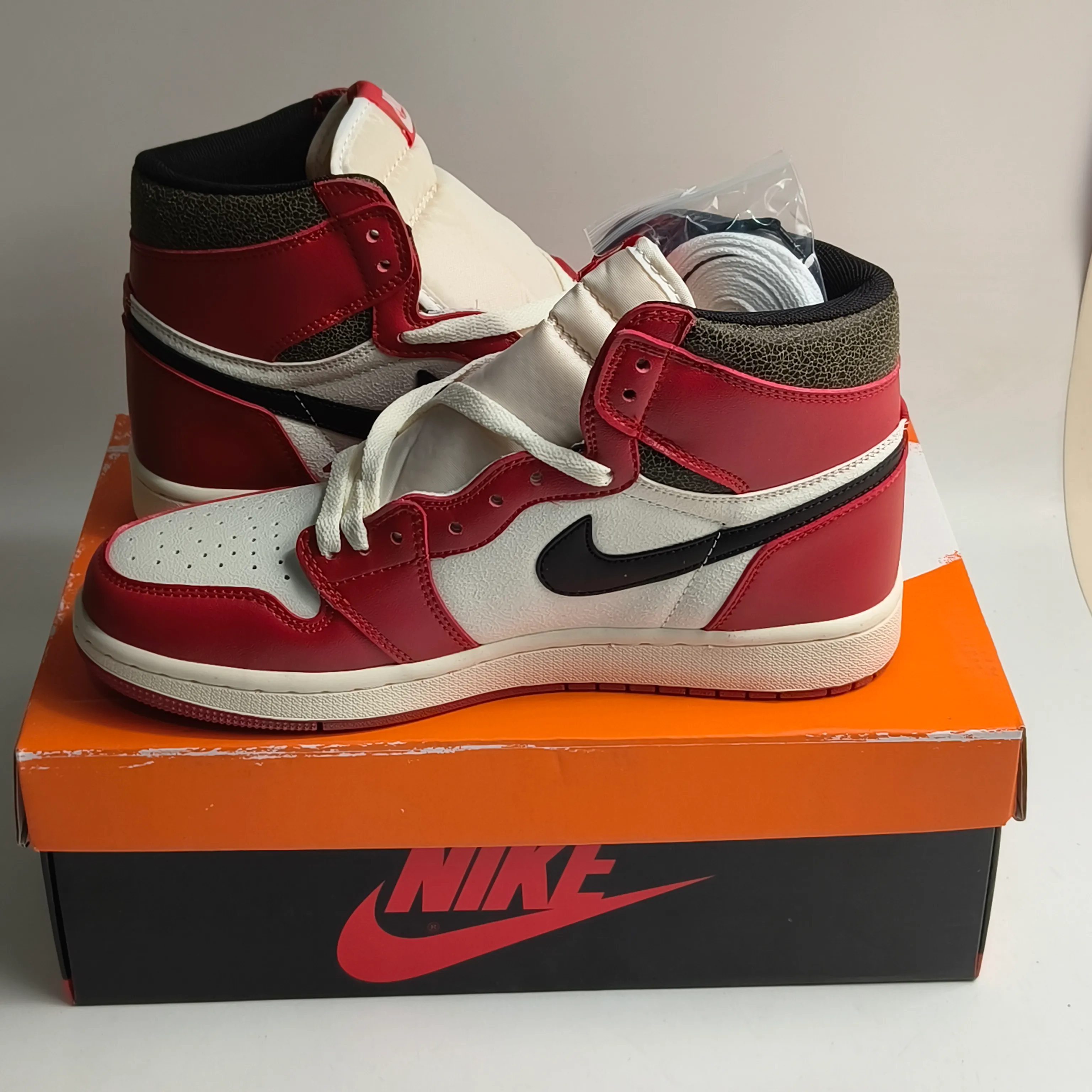 AJ 1 High OG Chicago Reimagined Shoes Sneakers - nk0002132 - Image 8