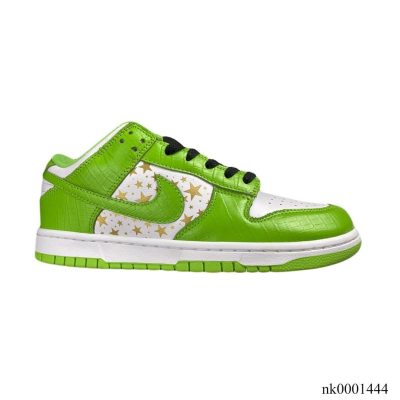 SB Dunk Low White Green x Supreme Shoes Sneakers - nk0001444