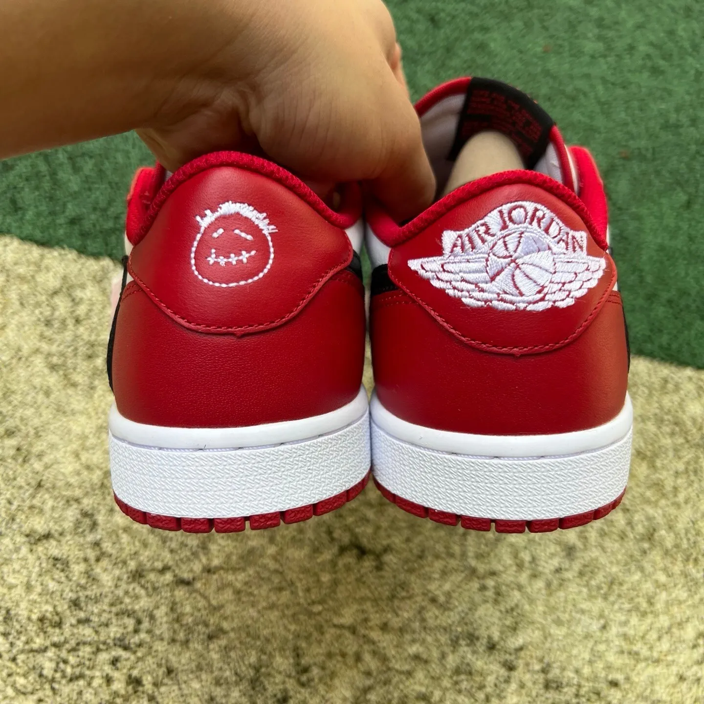 Travis Scott x AJ 1 Low OG Chicago Shoes Sneakers - nk0004155 - Image 9