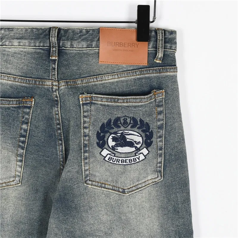 BUR Vintage Wash Laurel Emblem Jeans - 364 - bbr0000364 - Image 5