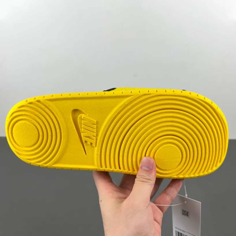 Kobe Offcourt Slides Lightning - 3 - kbs000003 - Image 15