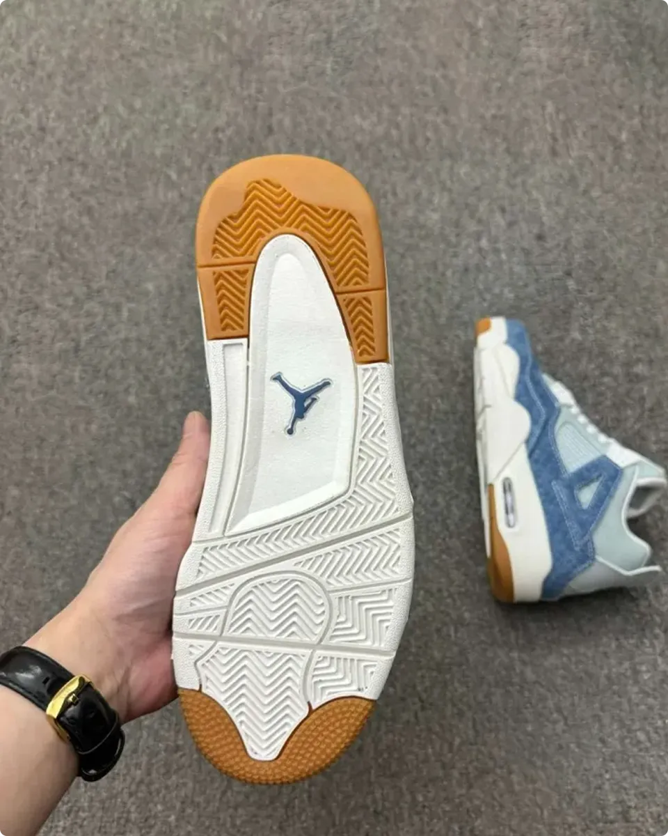 AJ 4 Denim Worn Blue