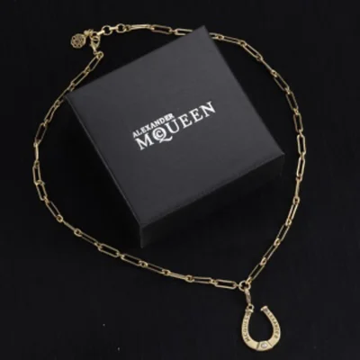 McQueen Horseshoe Charm Necklace - MC0012 - Gold
