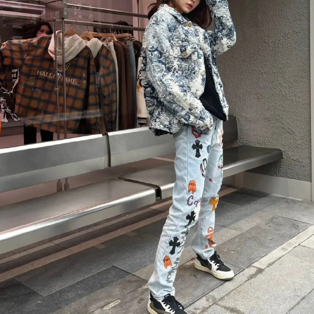 CH Cross Patch Jeans - CH0114 - Image 13