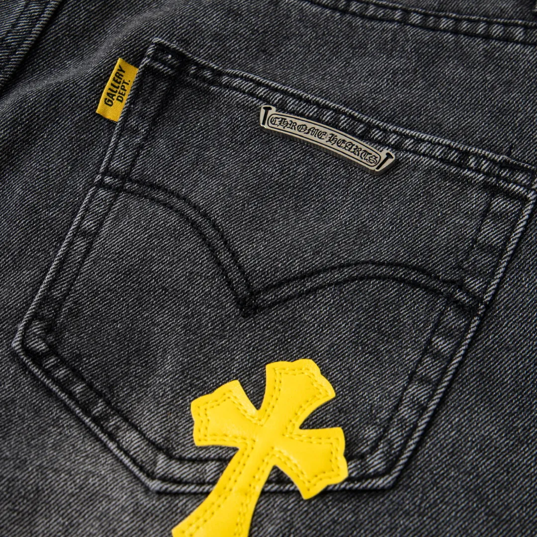 CH Cross Patch Jeans - CH0128 - Image 6