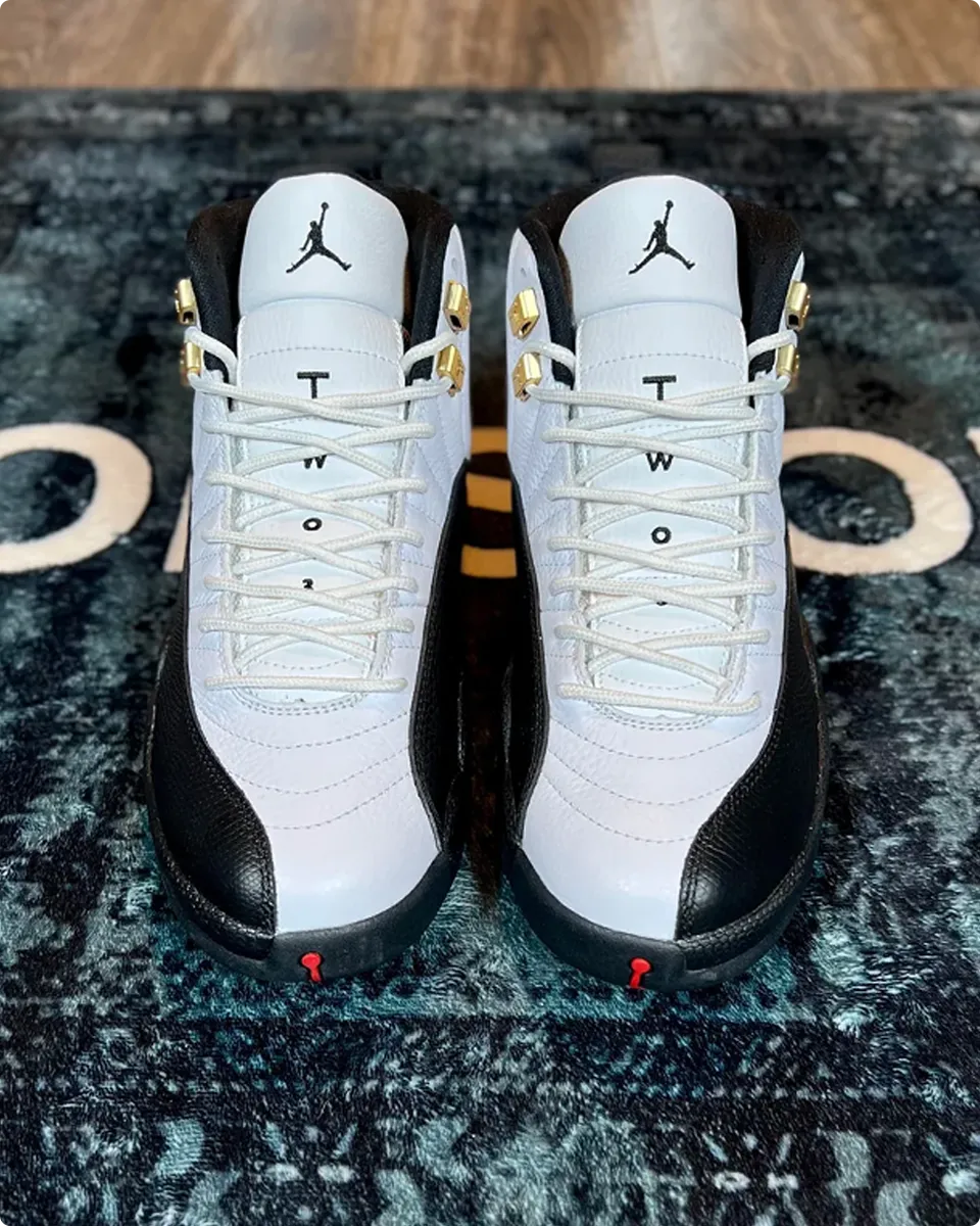 AJ 12 Taxi