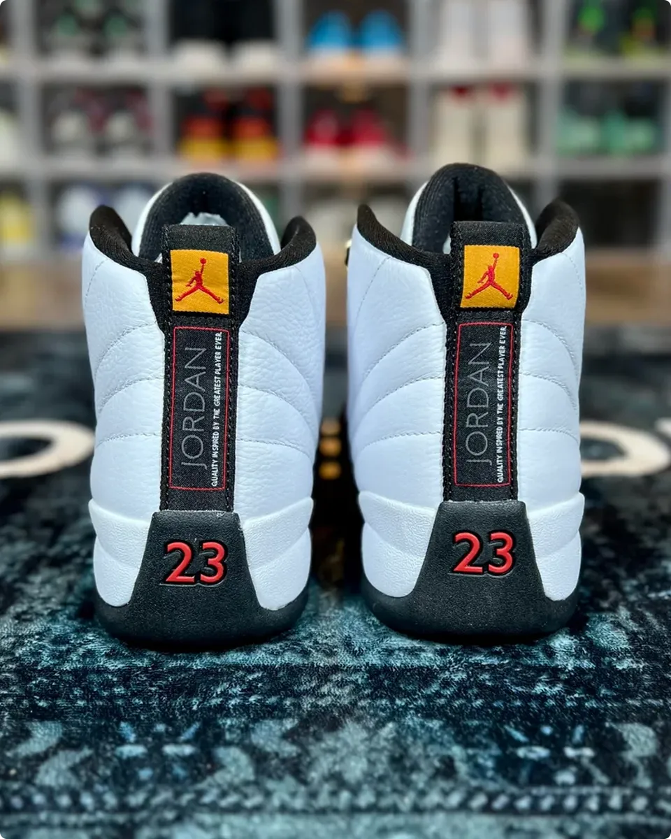 AJ 12 Taxi