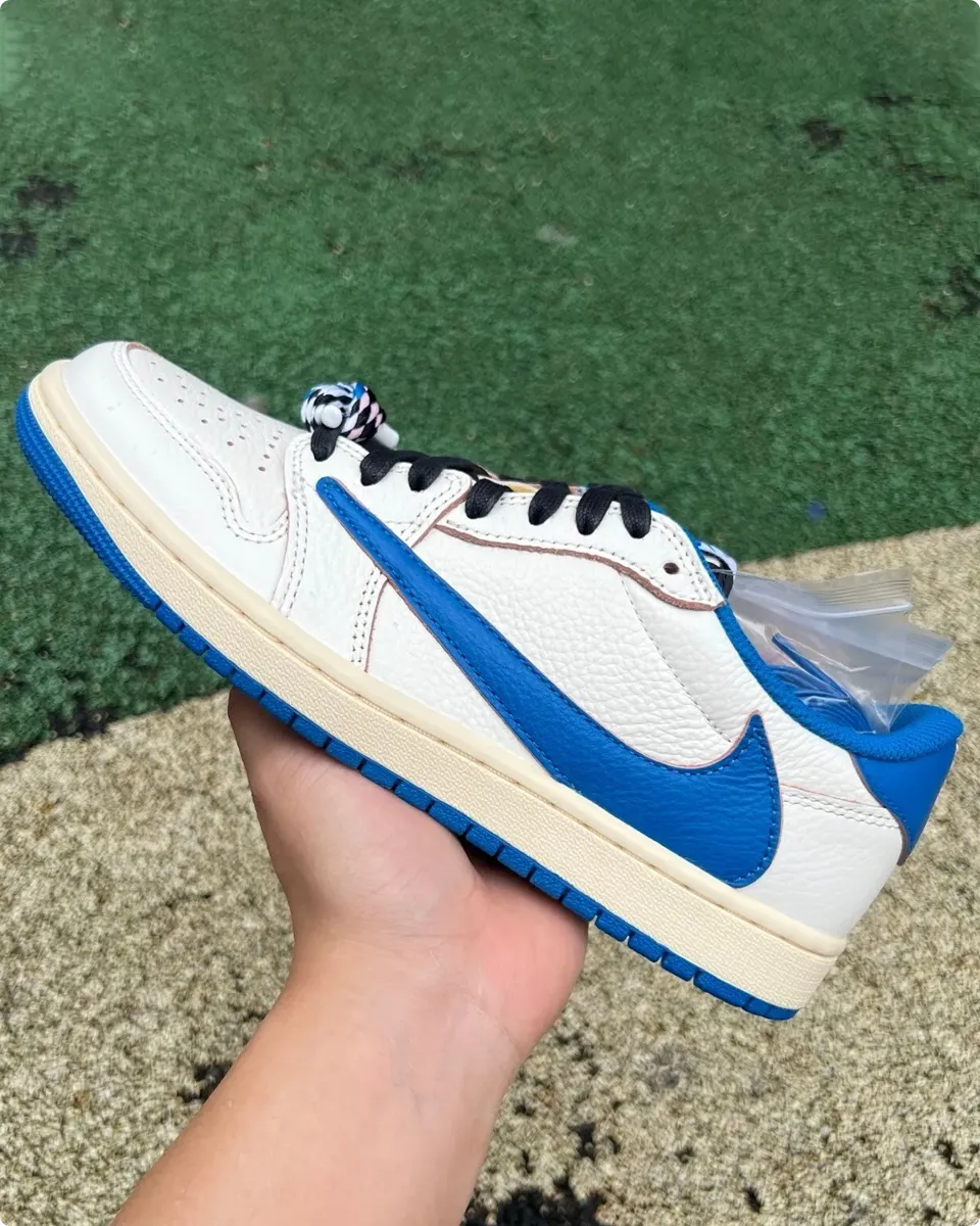 Travis Scott x Fragment x AJ 1 Low OG