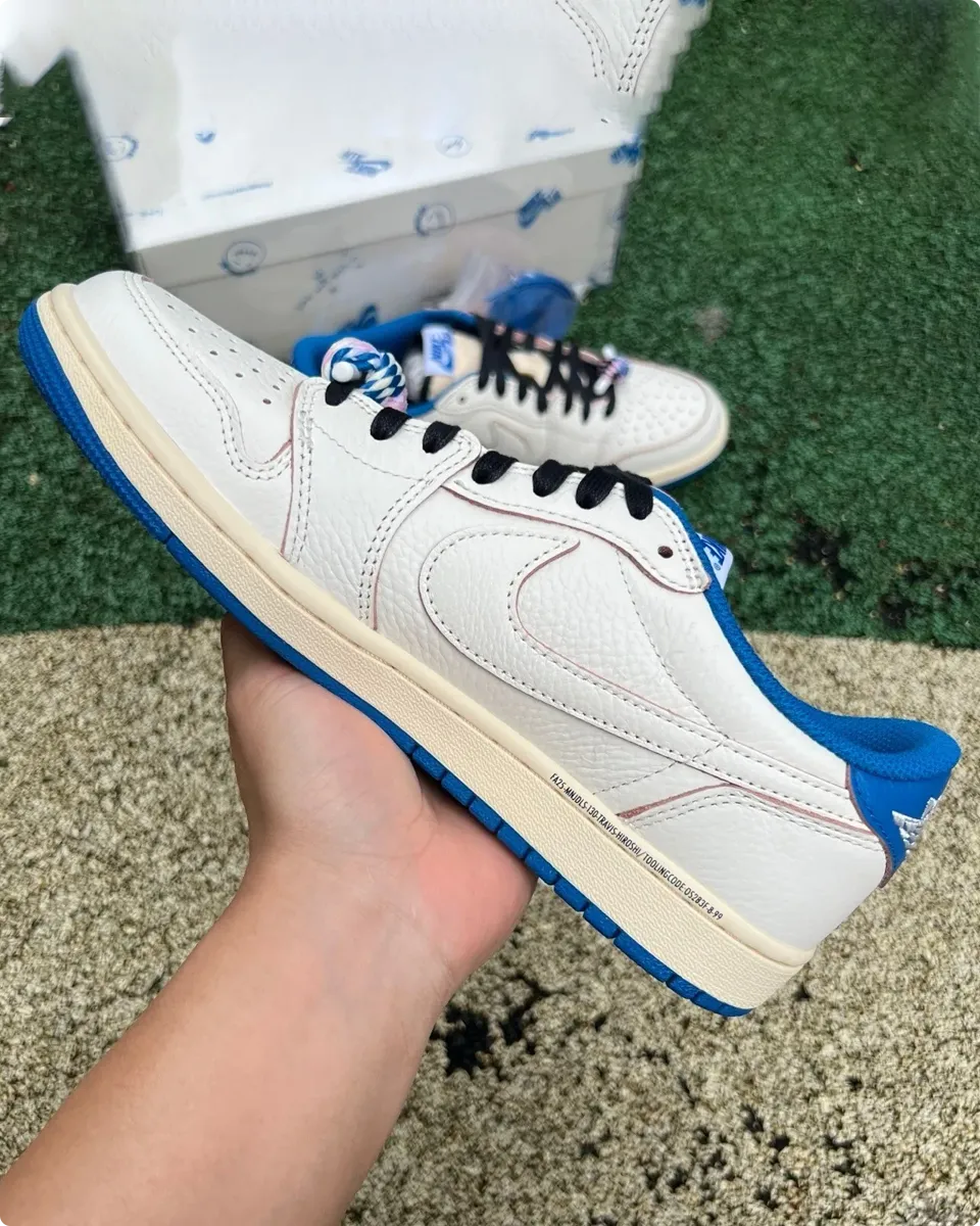 Travis Scott x Fragment x AJ 1 Low OG
