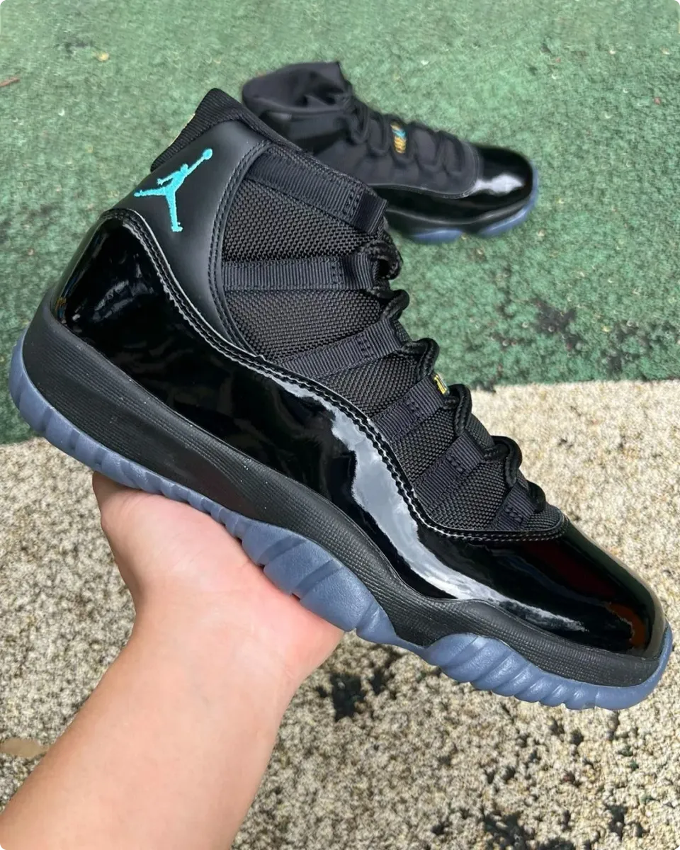 AJ 11 Gamma