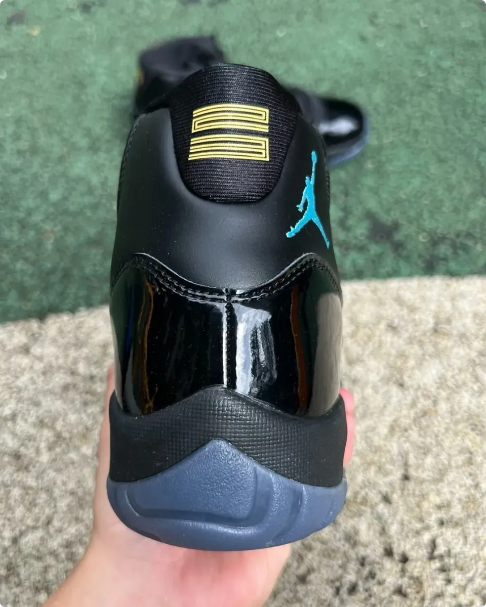 AJ 11 Gamma