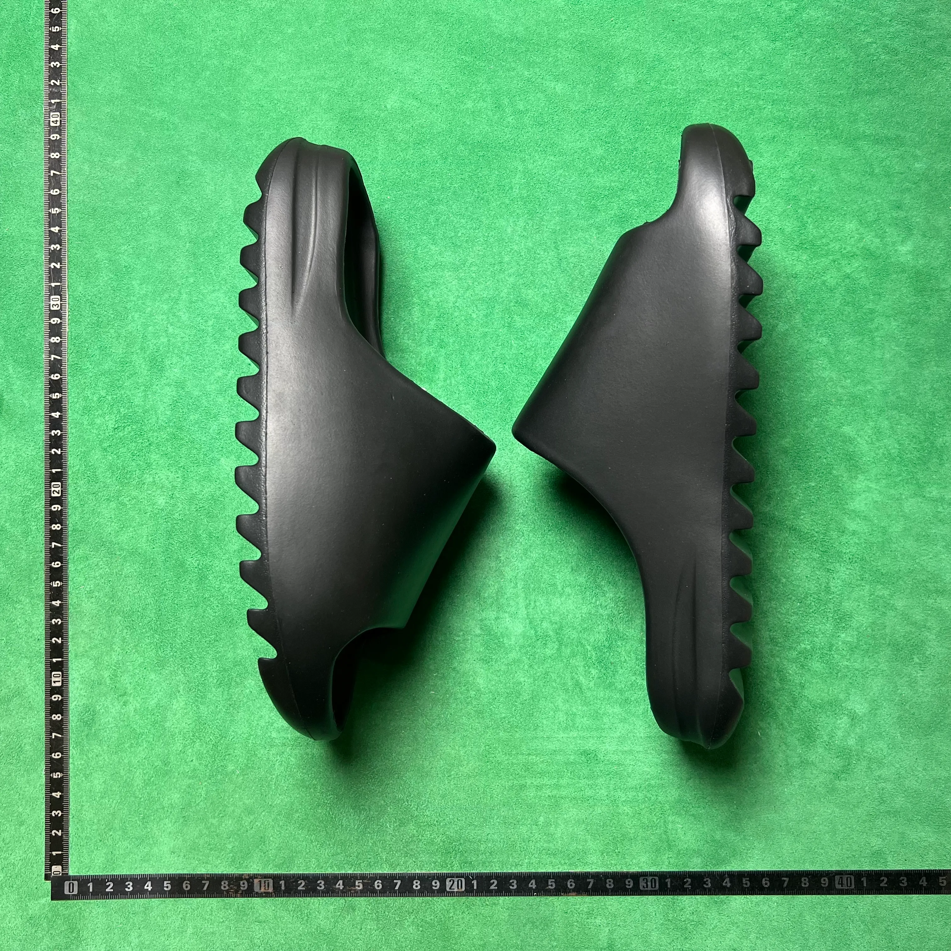 YzY Slides Onyx Shoes Sneakers – ayss0000014 - Image 5