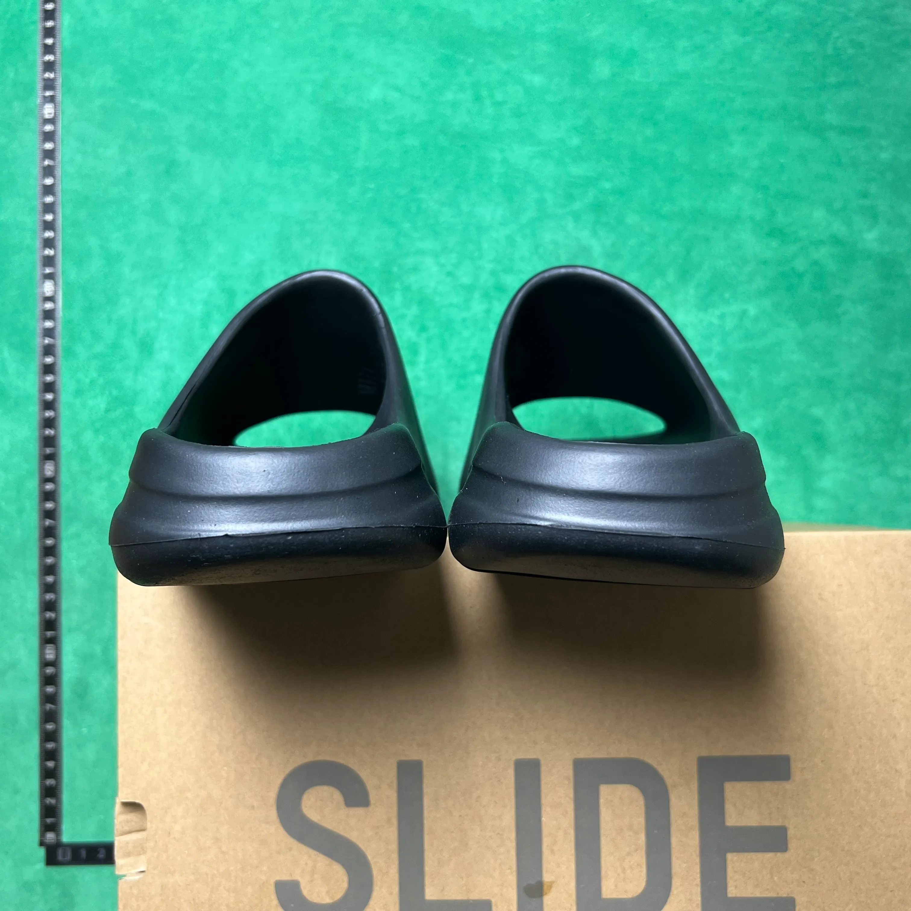 YzY Slides Onyx Shoes Sneakers – ayss0000014 - Image 8