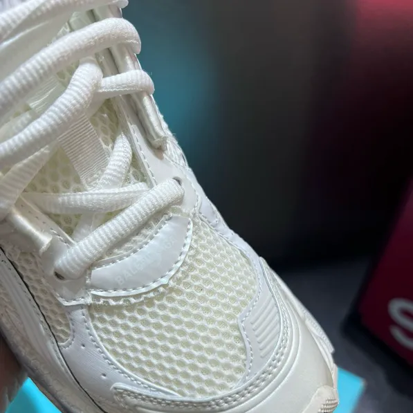 BLCG Runner White Shoes Sneakers - bl0000037 - Image 10