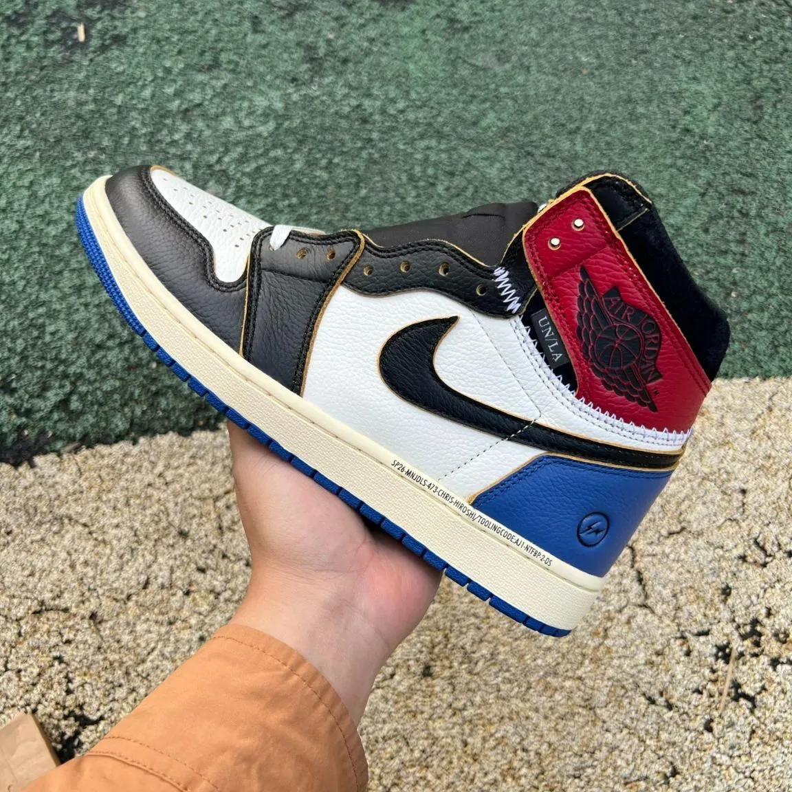 Fragment x Union LA x AJ 1 High OG Varsity Red Shoes Sneakers – nk0004749 - Image 4