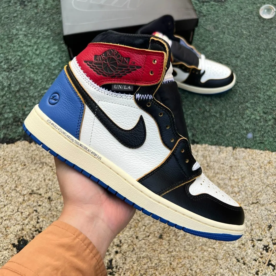 Fragment x Union LA x AJ 1 High OG Varsity Red Shoes Sneakers – nk0004749 - Image 3