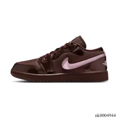 Alternative view of AJ 1 Low 'Chocolate Valentine's Day' Shoes Sneakers – nk0004944