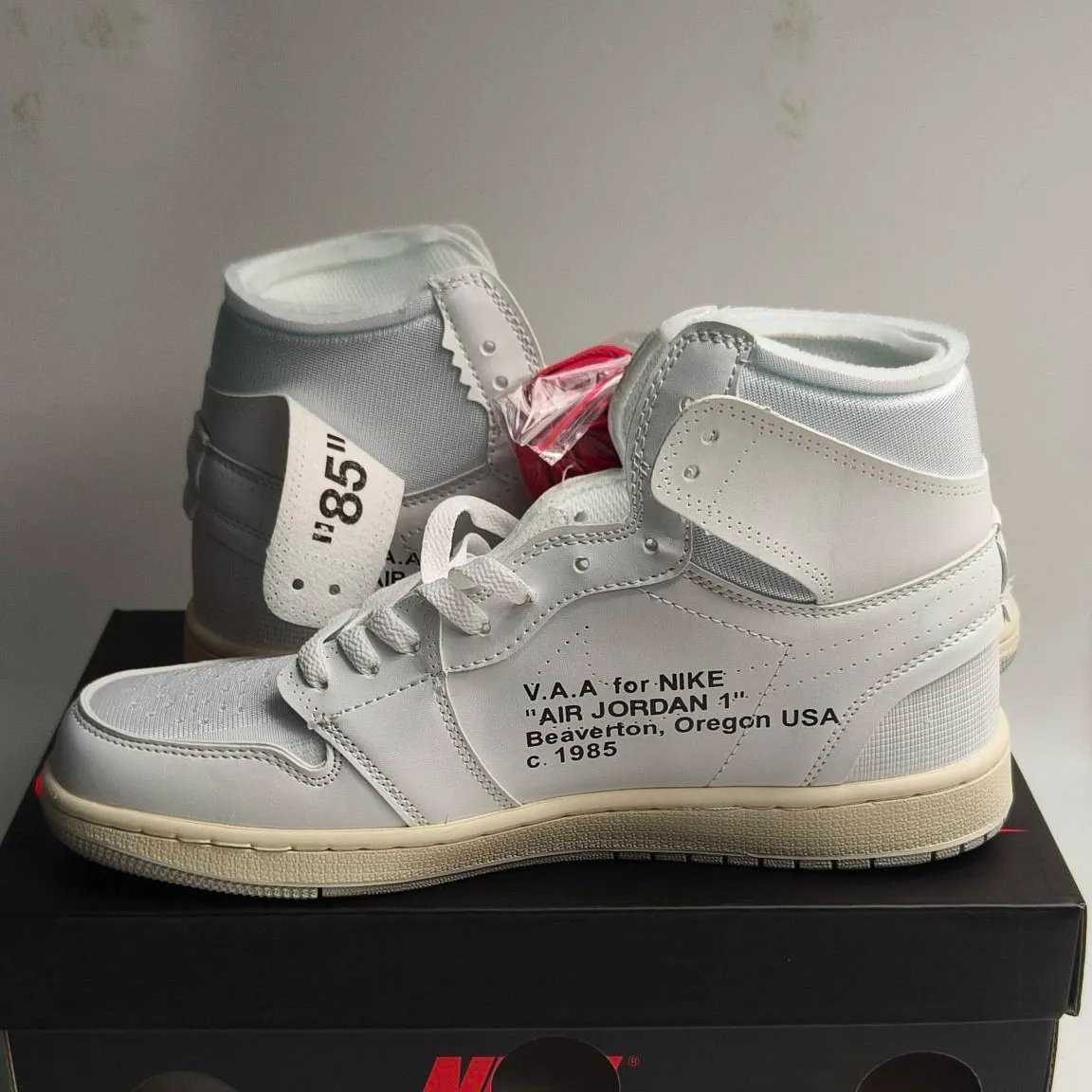 Virgil Abloh Archive x AJ 1 High OG 'Alaska' Shoes Sneakers – nk0004931 - Image 9