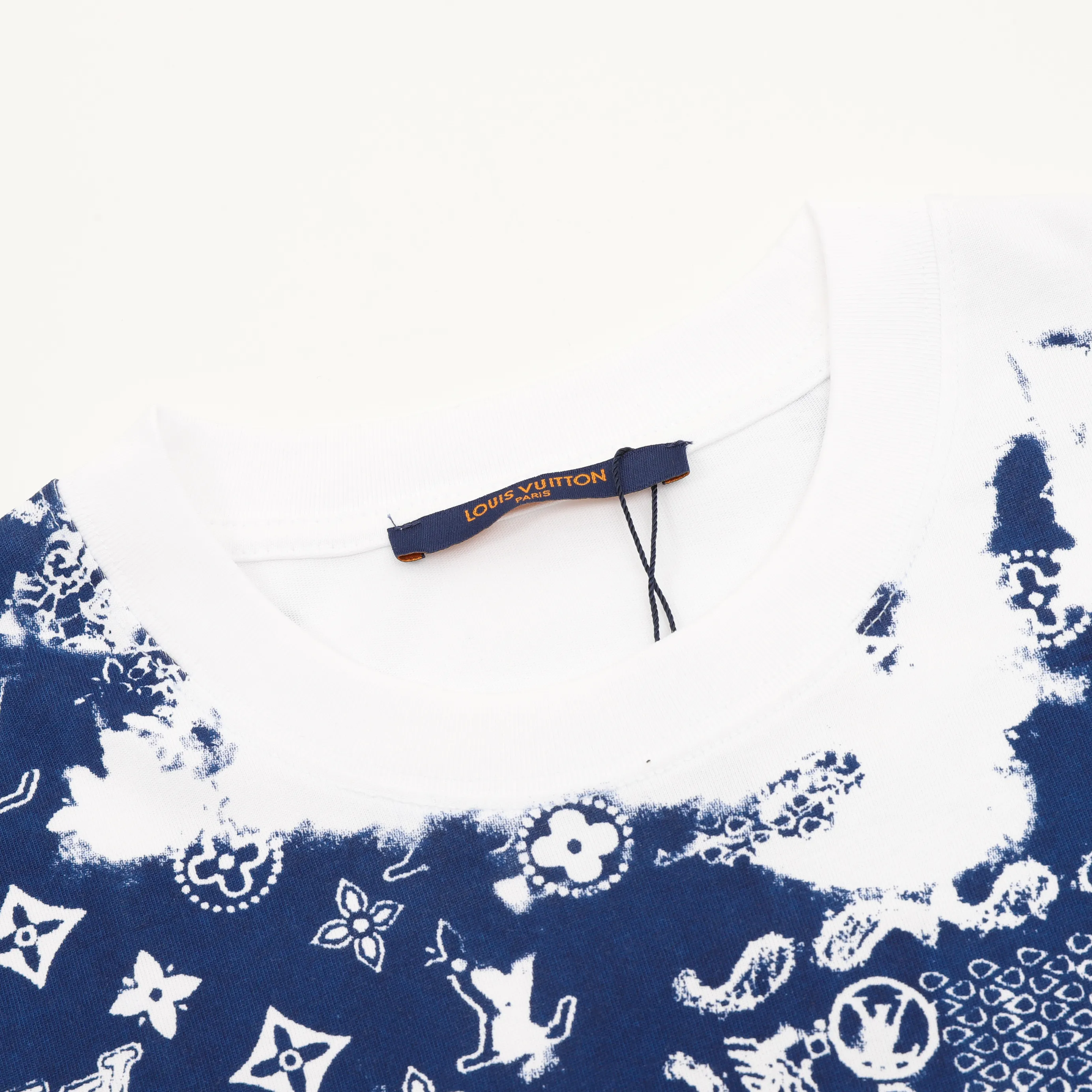 LV Graphic Cotton T-Shirt - LV0014 - Image 3