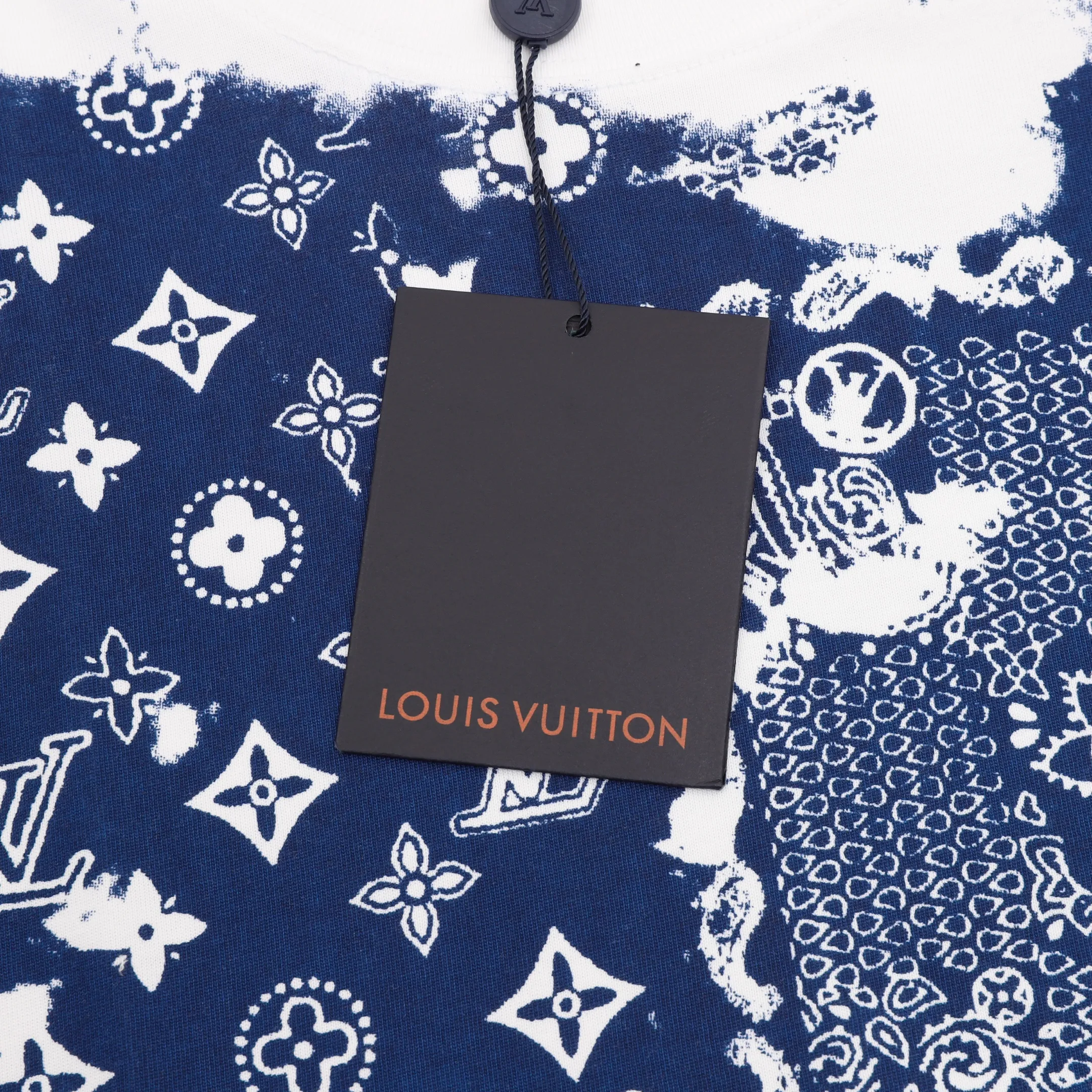 LV Graphic Cotton T-Shirt - LV0014 - Image 4