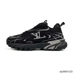 Alternative view of LV Tatic Runner Shoes Sneakers – nk0005420
